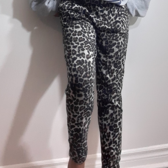 Leopard print pants - Picture 10 of 11